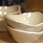 Sharolt Herb Tea - Original tableware used in the shop is also for sale.