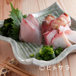 Delivered directly from Fukuoka. "Assorted Sashimi" with outstanding freshness and quality of ingredients