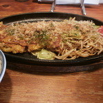 お好み焼き工房 こはち亭 - ランチのハーフ＆ハーフ５００円