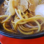 Koube Cheritei - ド根性の醤油　麺アップ