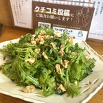 Sumibi To Sake To Sakana Shichifuku Hachirou - 毎回絶対オーダー！春菊とフルーツサラダ！！