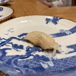 Tachigui Sushi Uogashi Yamaharu - 鯛の昆布締め