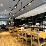 Casual Dining Monsieur Itoh - 