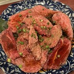 タン・シャリ・焼肉 たんたたん - 