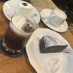 フランソア喫茶室 - ガトーショコラ，レアチーズケーキ，コーヒー（ice，hot