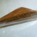 KIBIYA ベーカリー - 黒みつパン　210円