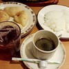 サイゼリヤ 三田慶大前店