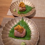 和酒 和食 御結び - 雲丹和牛巻き二貫