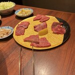 Koshitsu Yakiniku Yorozu - 