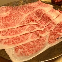 先斗町しゃぶしゃぶすき焼き きらく - 肉質よすぎ、、、