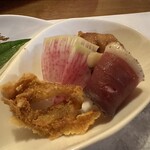Onza - 鶏皮の唐揚げ　鴨肉のパンチェッタ　胸肉甘辛煮