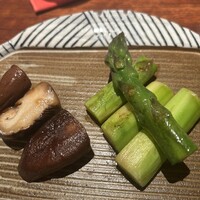 横浜瀬里奈 ステーキドーム - 