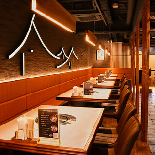 最大40名様までの宴会可◎接待や女子会に最適な個室も完備