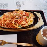 Beru - 「ナポリタン」550円はスープ付