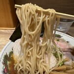 麺庵 利休 - 麺リフトアップ