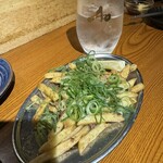 佐藤商店 - アンチョビポテト、残波（泡盛）