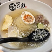 牛刺しと焼肉 仔虎 クリスロード店 - 