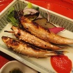 草喰 なかひがし - H26.2強肴　モロコの炭火焼き　赤万願寺ソース