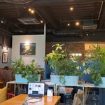 Embassy Cafe & Dining - The atmosphere is pleasant.