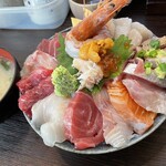 Tsukiji De Dondon - 