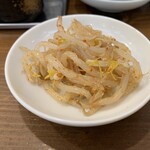 真麺 武蔵 - 酢もやし（無料）