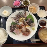 六本松食堂 - 