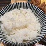肉豆冨とレモンサワー 大衆食堂 安べゑ - 【2024.5.15(水)】からたま定食（唐揚げ＋玉子焼き）1,043円のご飯