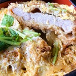 金天庵 - かつはしっとりでやわい！