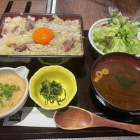 山形山　月島店 - 