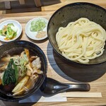 肉汁うどん 飩兵衛 - 肉汁うどん（並） 900円