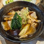 肉汁うどん 飩兵衛 - 具だくさん♪
