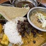 BLOCK HOUSE 水曜カレー - 