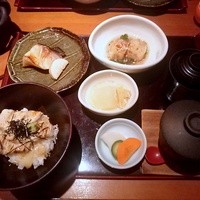 魚菜 基 - 