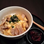本格水炊きと博多もつ鍋 地鶏と九州料理 居酒屋 鳥邸 - 