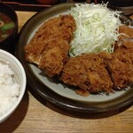 Tonkatsuakaishi - ミックス定食1500円、一口ひれ、ベーコンかつ、串かつ