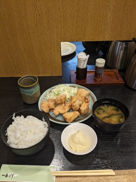 Ichiban Dori Nishi Shinjuku Mitsui Biru Ten