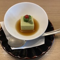 日本料理 花むさし - 先付の新緑豆腐