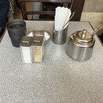 カリーライス専門店エチオピア - 2階テーブル席