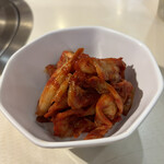 鶴橋ホルモン本舗 - 白菜キムチ