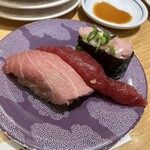 回転寿司 羽田市場 - マグロ中トロ、赤身、ネギトロ