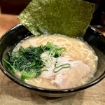 銀虎家 - ラーメン