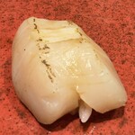 Hakata Sushi Takayama - タイラギ貝→とても分厚くて貝の風味と甘味、香ばしさもあり旨かった。