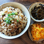 沖縄そば専門店 菊鶴そば - 