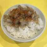 新潟発祥 なおじ - ランチセットのすき焼き焼豚丼