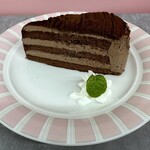 SK Dog Cafe - チョコレートクリームケーキ