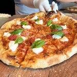 ザ ピッツァバー ON 38TH - 