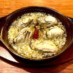 牡蠣のアヒージョ