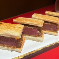 和牛とタン 焼肉 とみ 新橋本店 - 