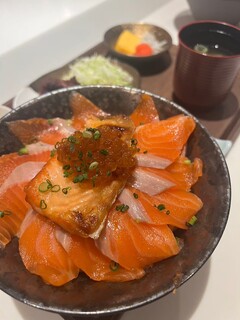 Sushi To Wain Sanfuran Sushiko - 