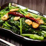 ニューナマステインディア - ほうれん草ニンニク炒め